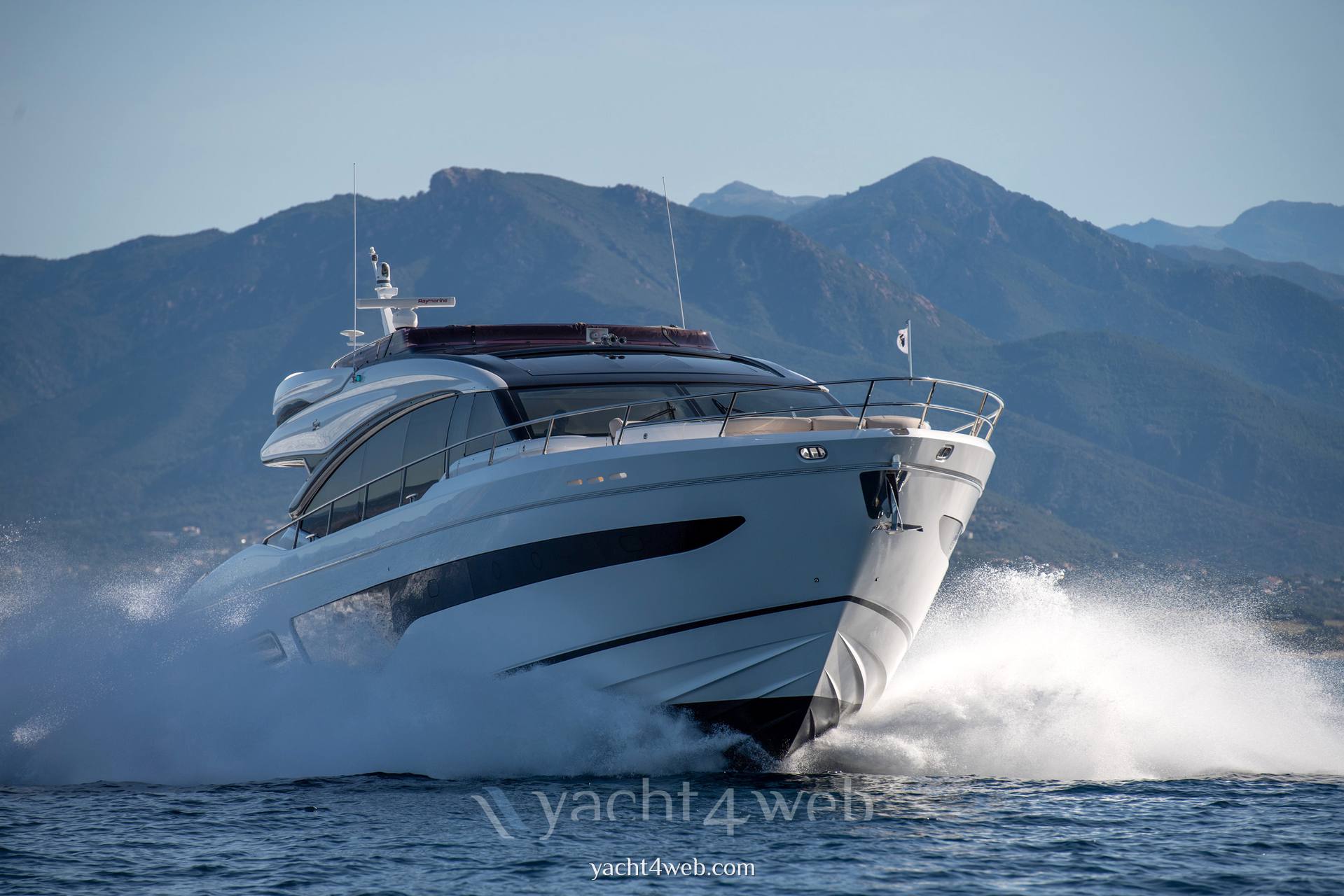 Princess yachts S78 Yate a motor