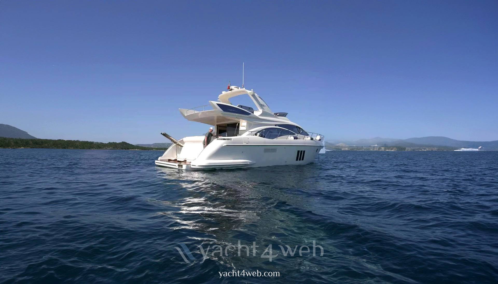 Azimut 58 