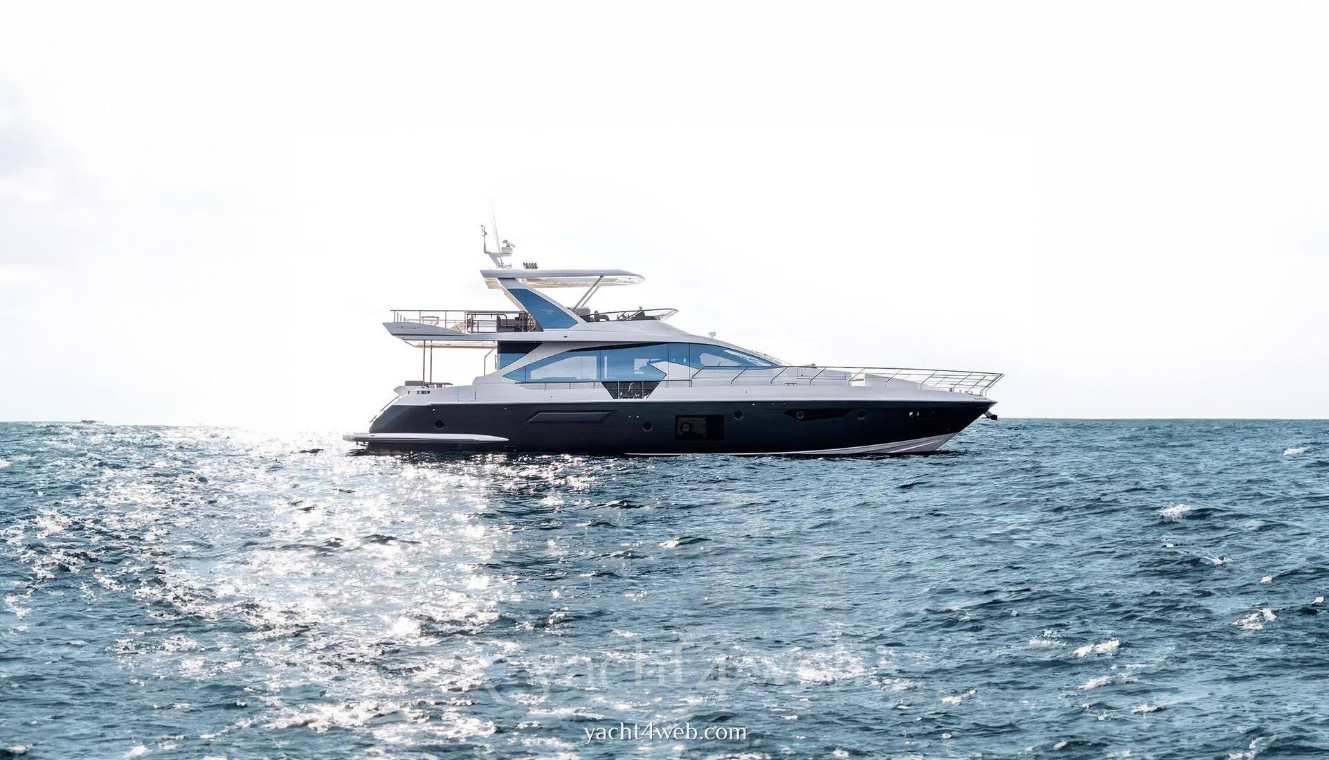 Azimut 72 fly 