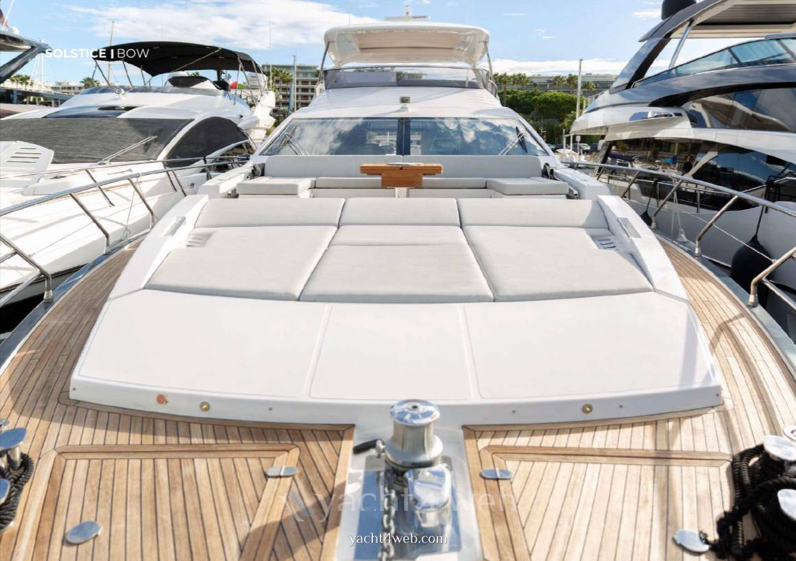 Azimut 72 fly barco de motor