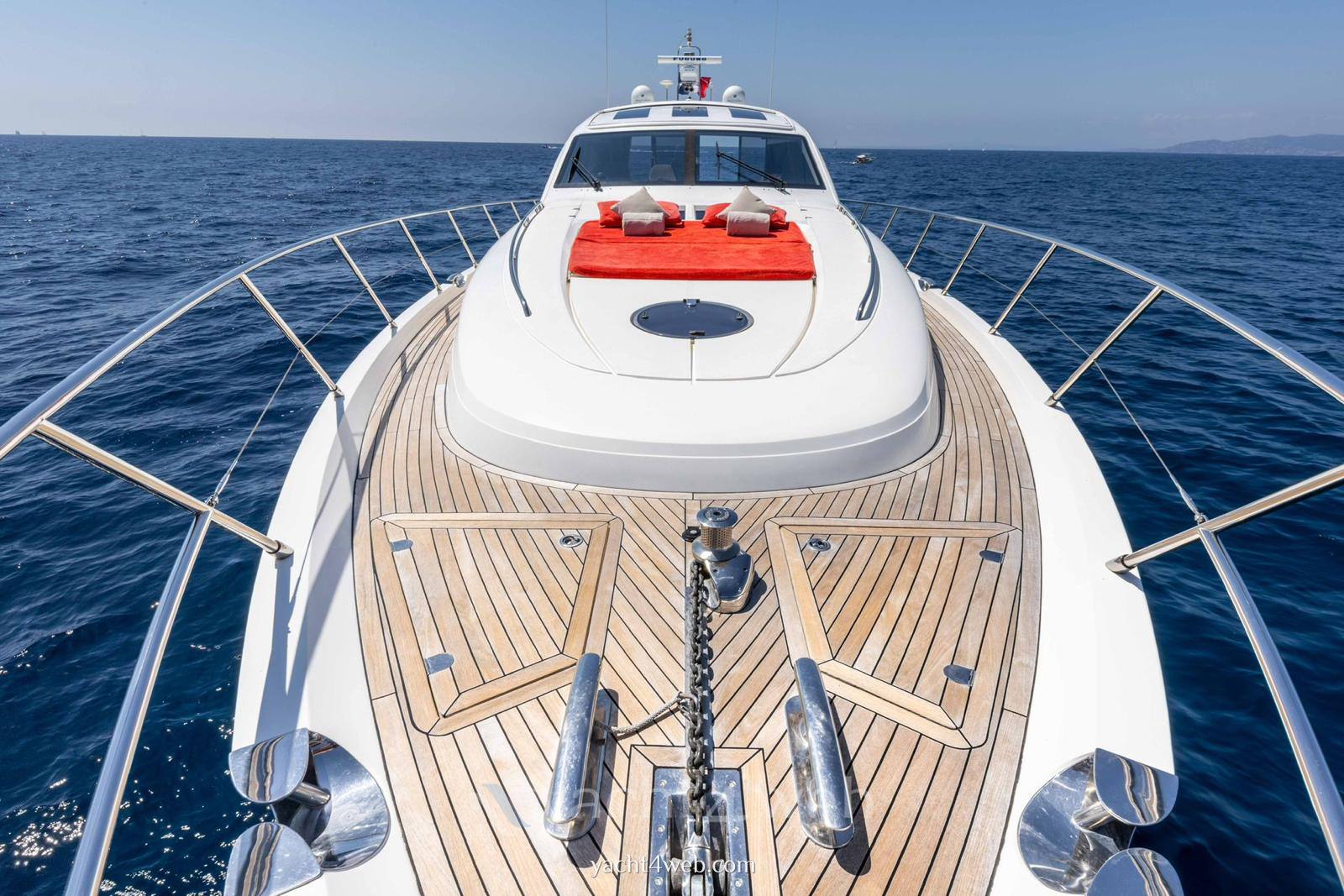 Princess V70 barco de motor