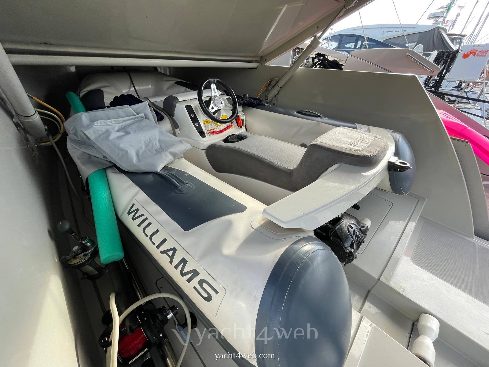 Riva 52 rivale Barca a motore usata in vendita