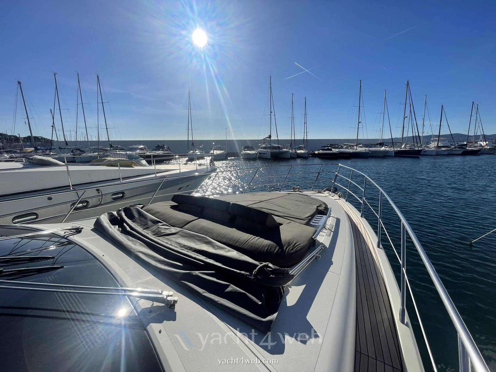 Azimut 68s Foto