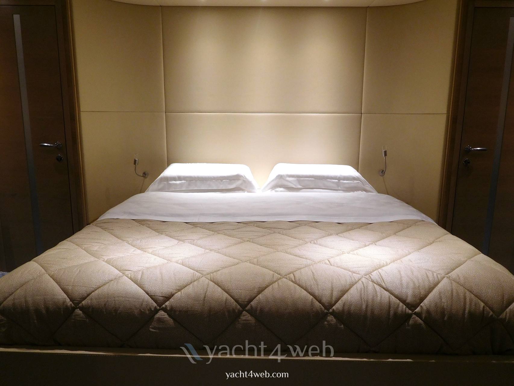 Tecnomar Velvet 83 0