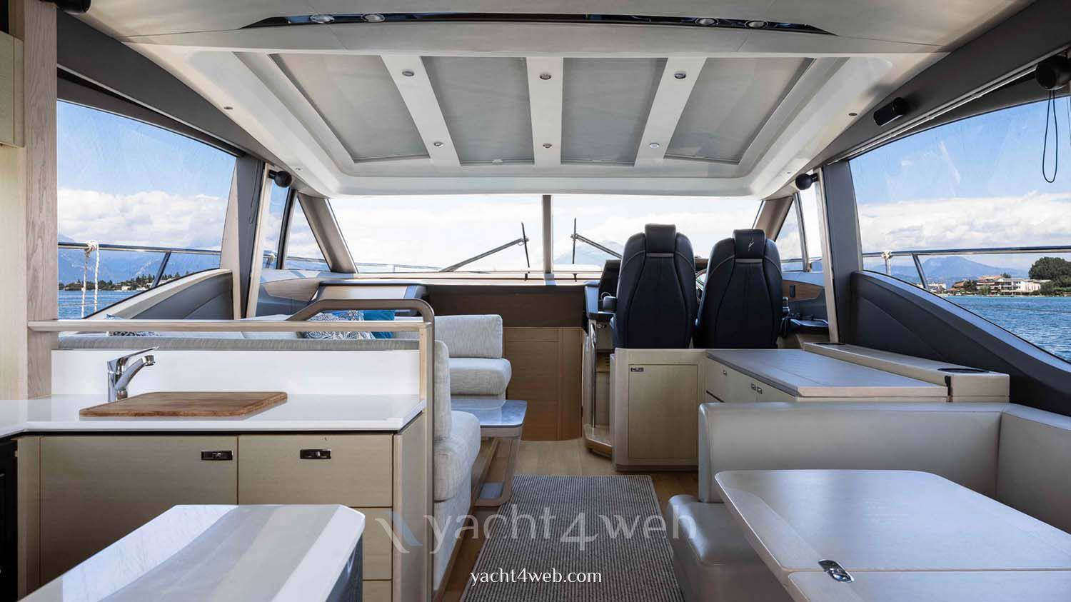 Princess V60 Bateau à moteur nouveau en vente