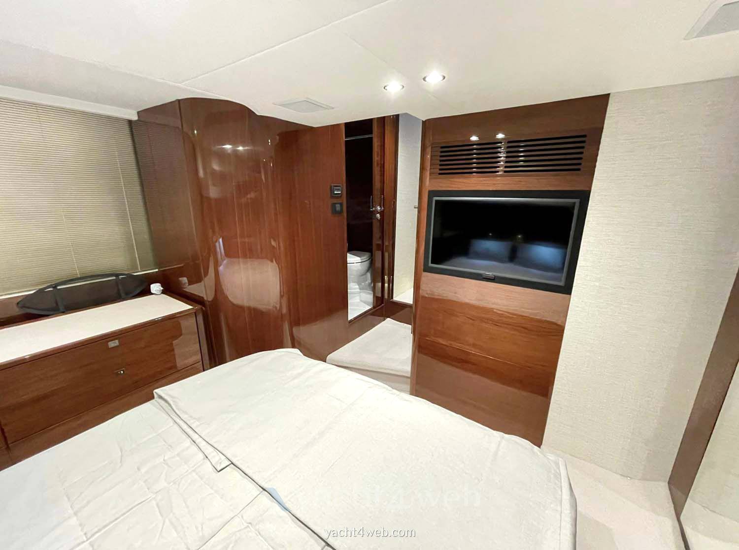 Princess F49 Bateau à moteur nouveau en vente