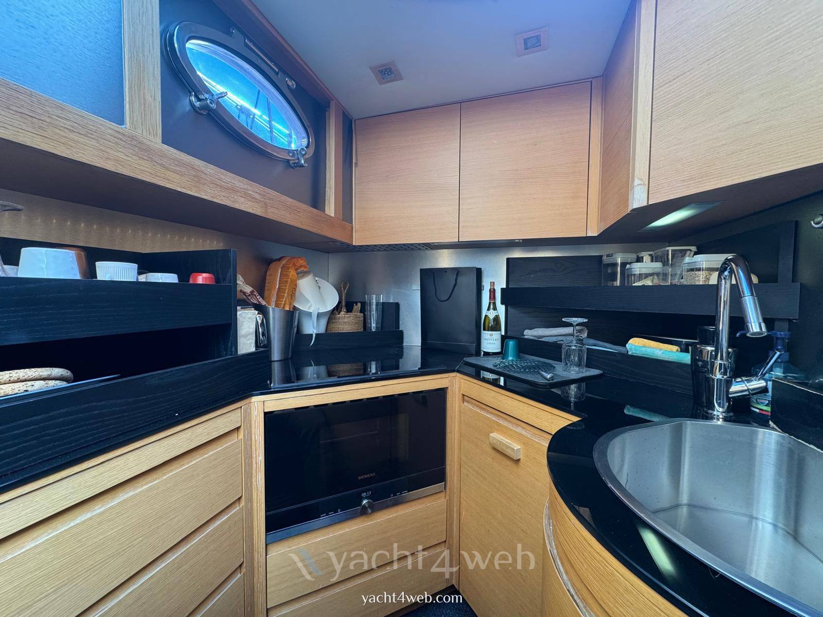 Pershing 64 Motoryacht usato