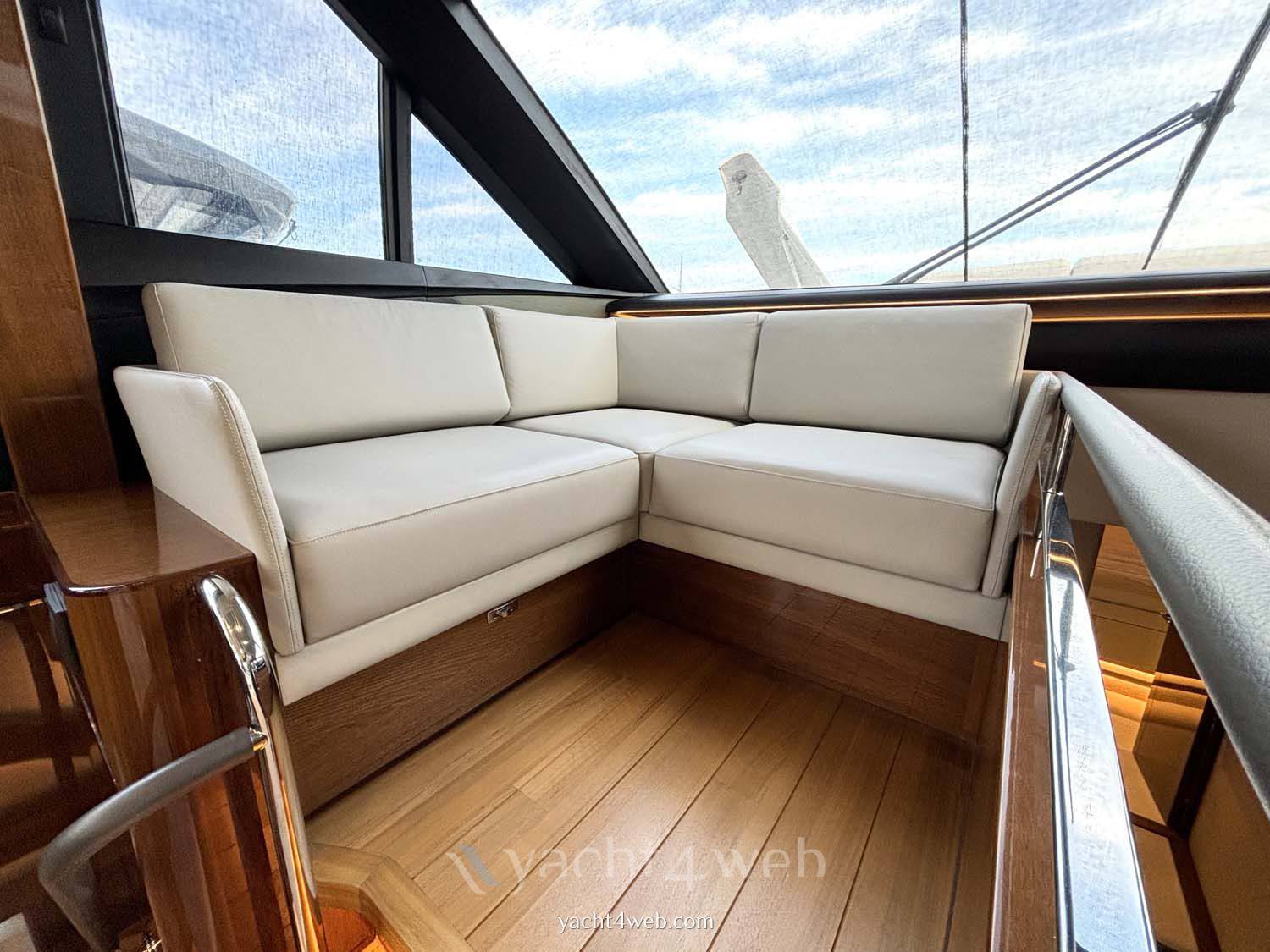 Princess S78 bateau à moteur