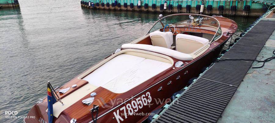 Riva Tritone aperto Barco de motor usado para venta