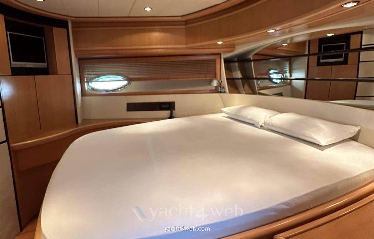 Pershing 76 fotografia