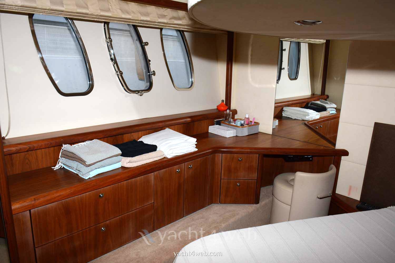 Sunseeker Manhattan 52 