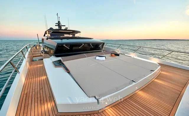 Astondoa 100 century Barca a motore usata in vendita