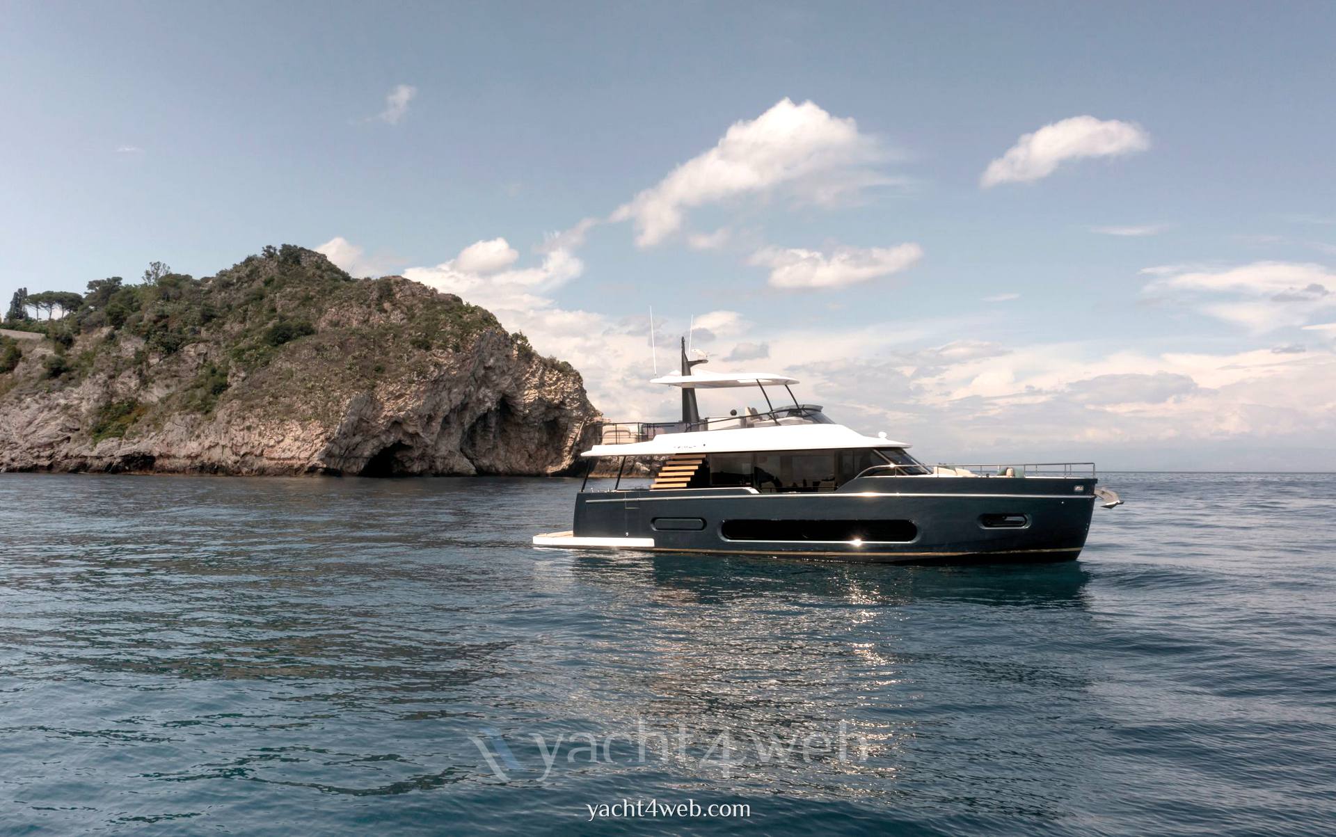 Azimut Magellano 60 Barca usata in vendita