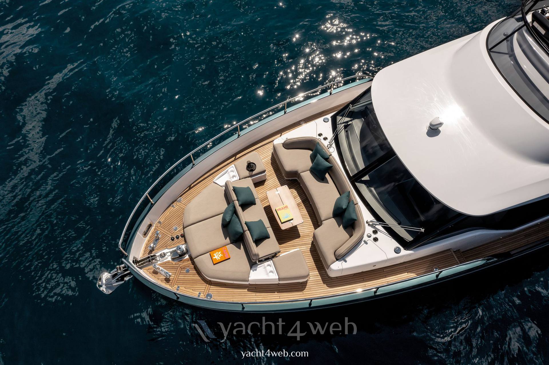 Azimut Magellano 60 usato