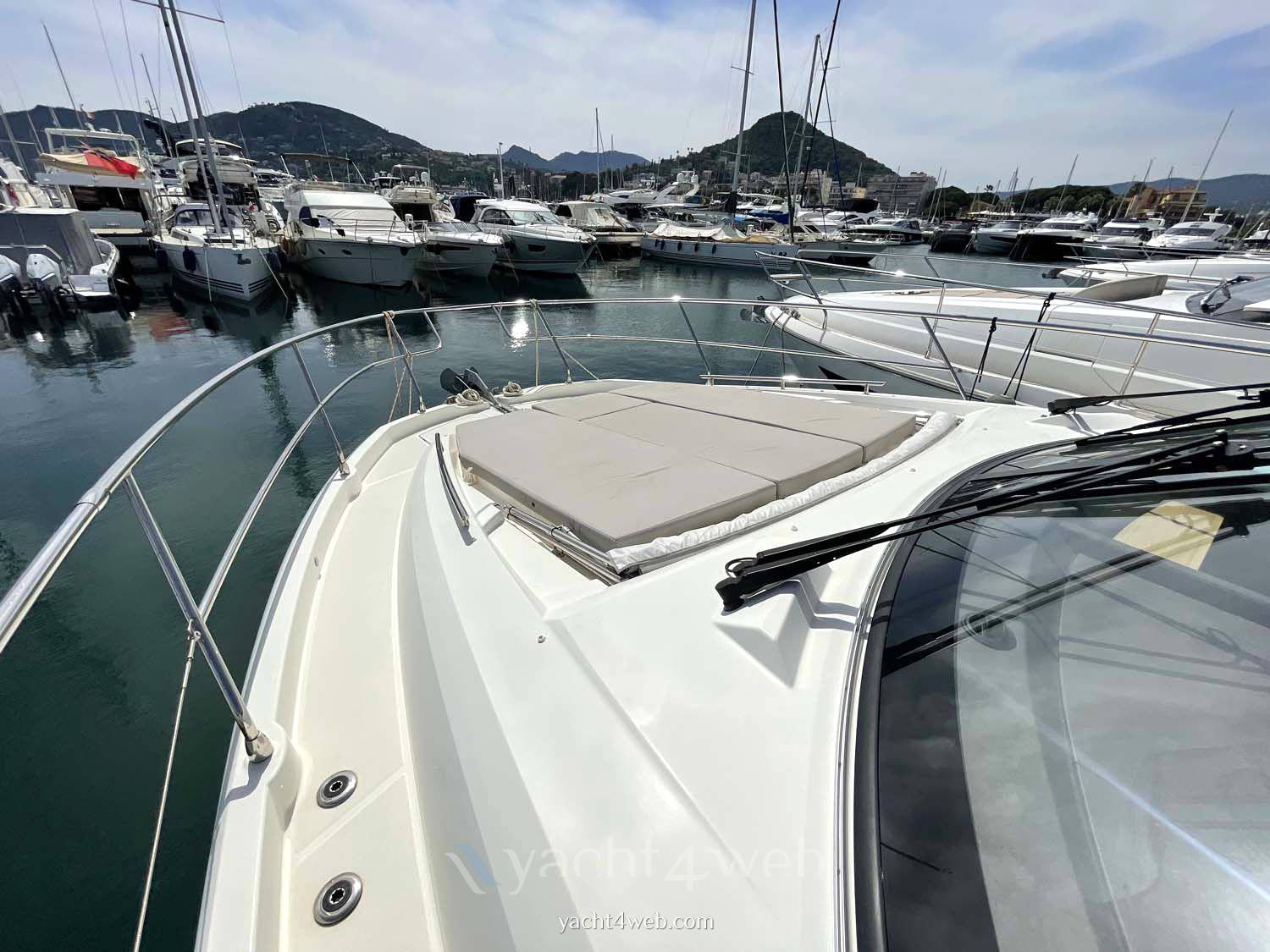 Jeanneau Prestige 460 fly Motoryacht usato