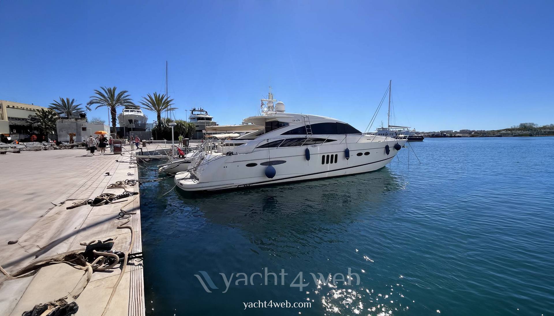 Princess V65 
