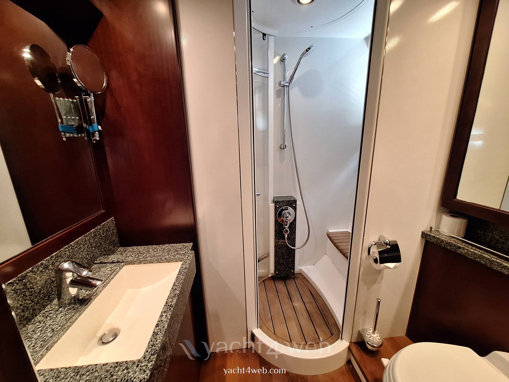 Princess V65 usato
