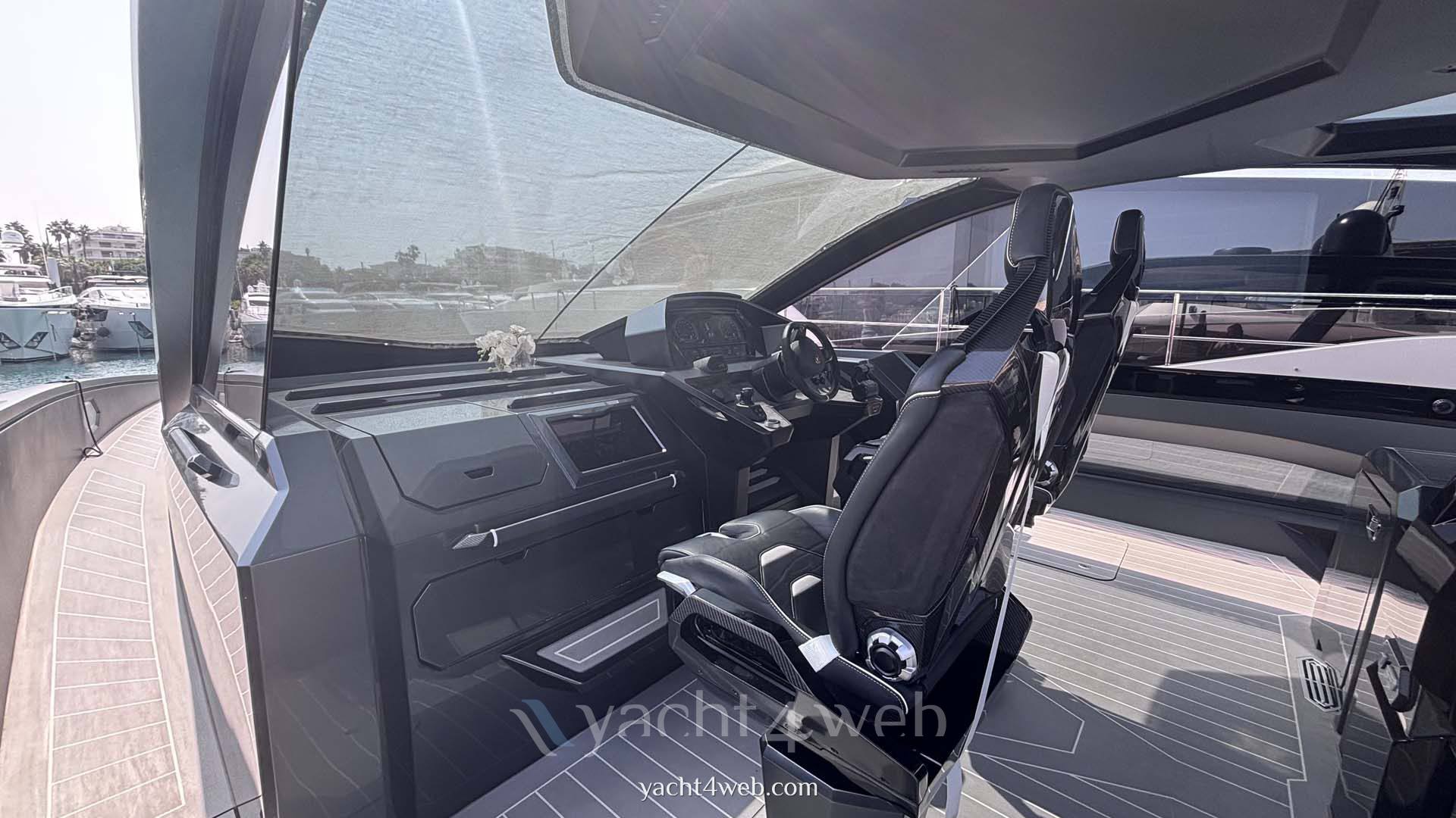 Tecnomar Lamborghini 63 barca a motore