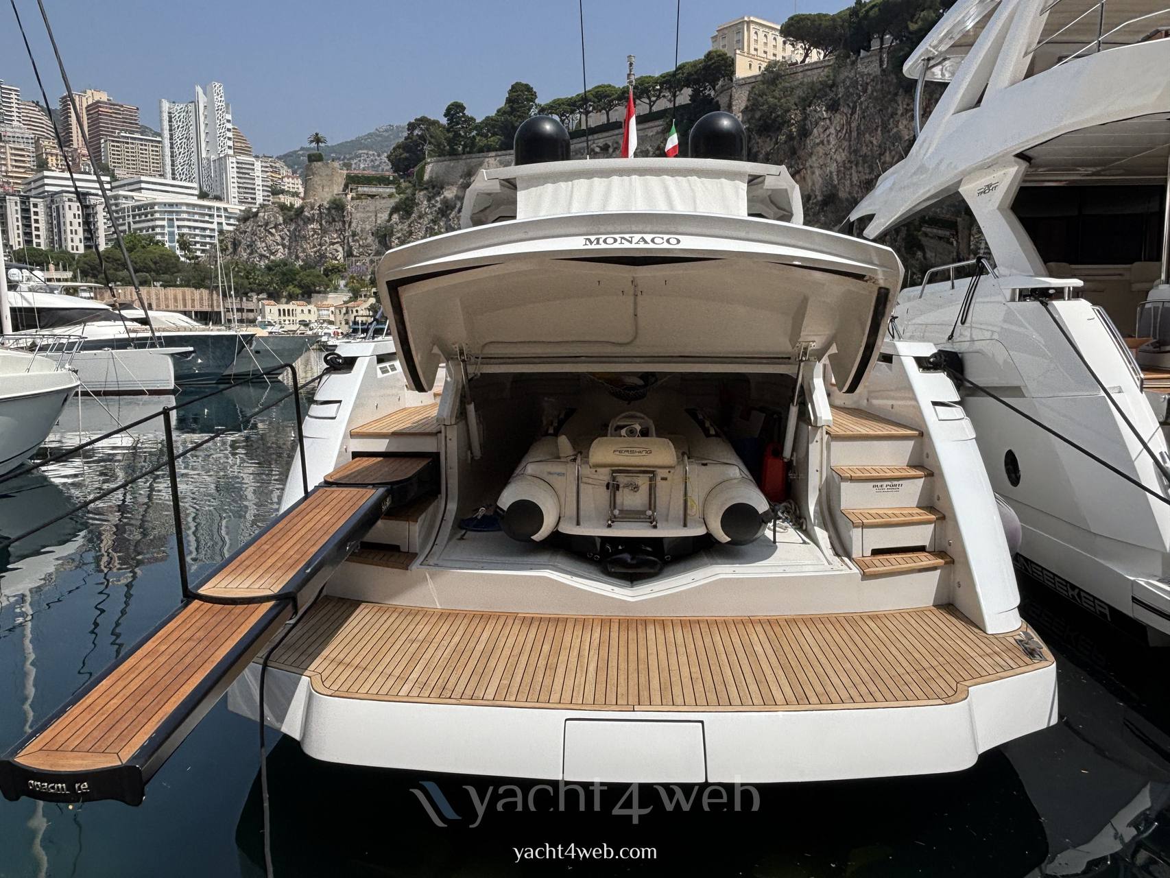 Pershing 64 Barca a motore usata in vendita