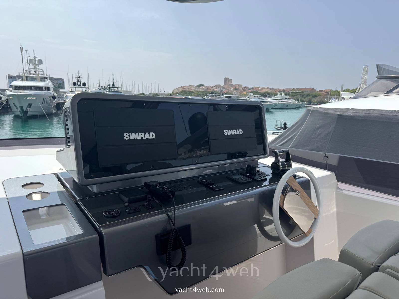 Ferretti yachts 860 Motoryacht usato