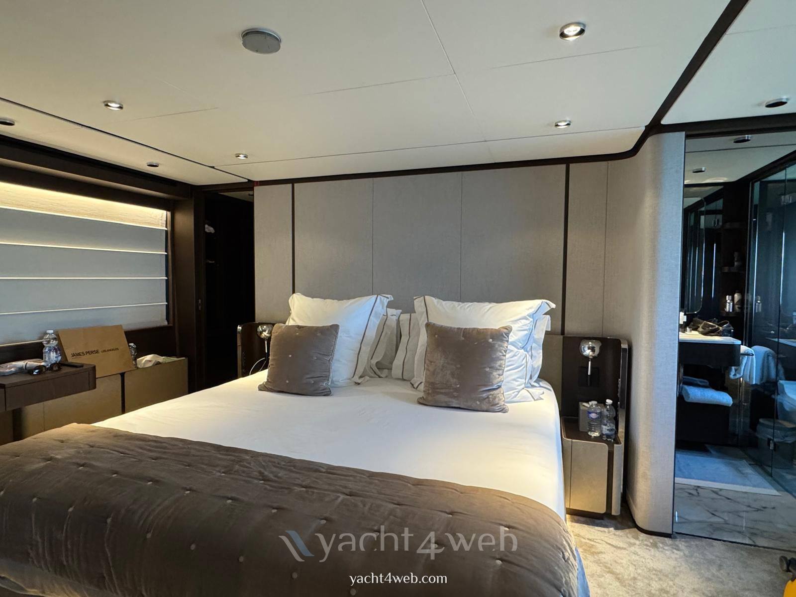 Ferretti yachts 860 Motoryacht
