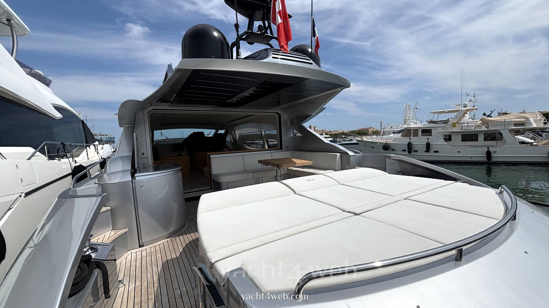 Pershing 74 Barca a motore usata in vendita