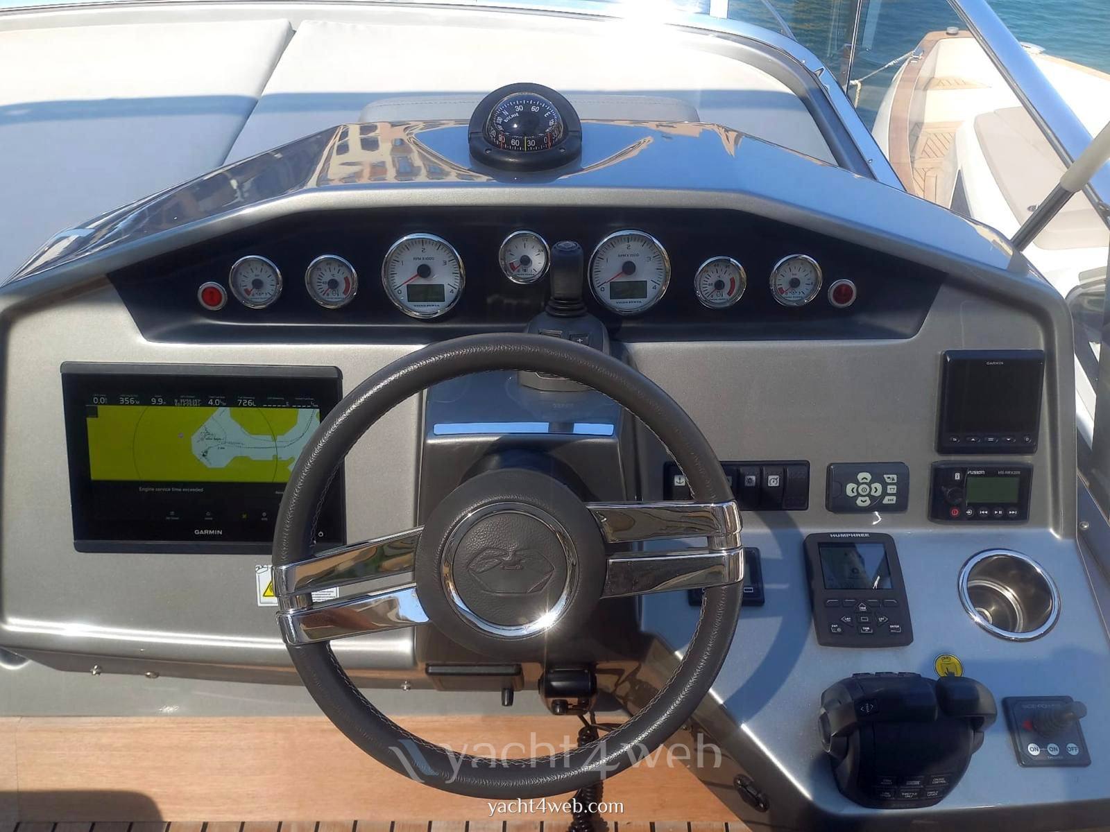 Cranchi E52f Motoryacht