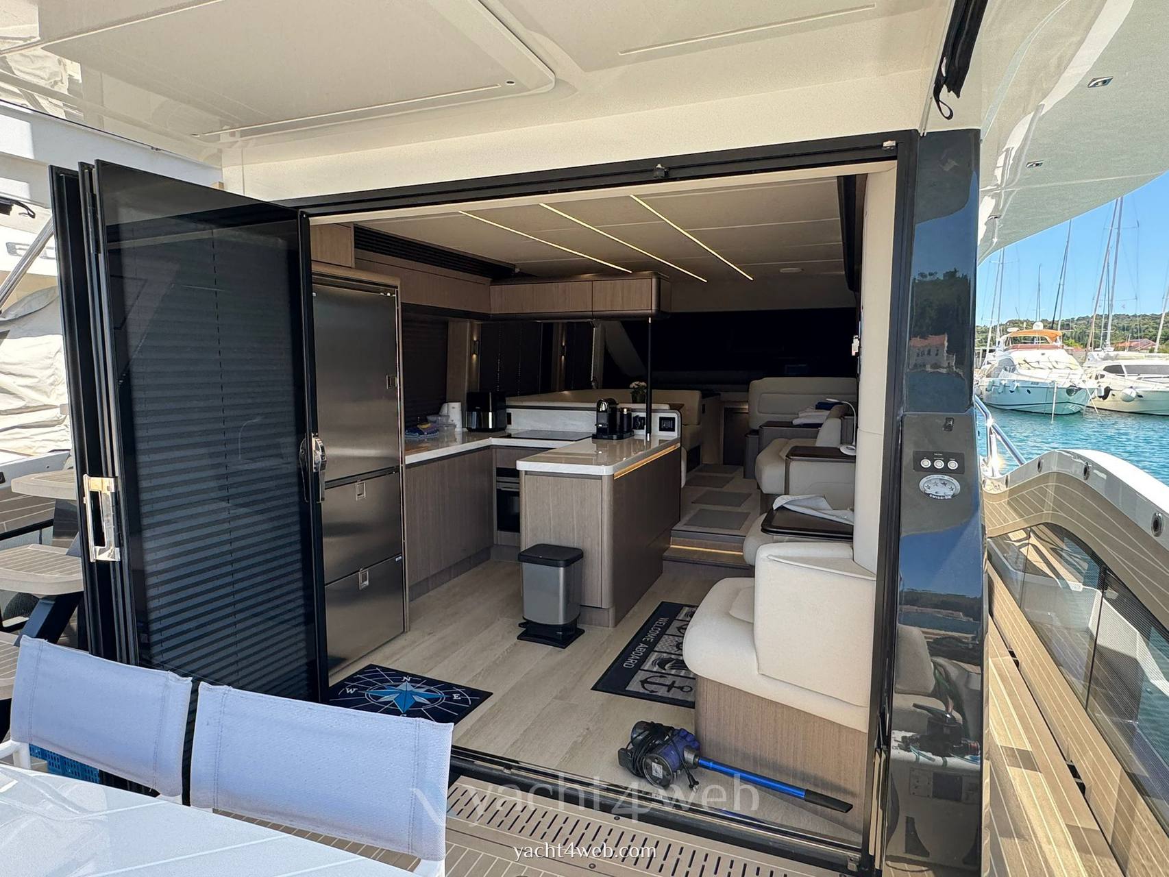 Ab yachts 560 fly 