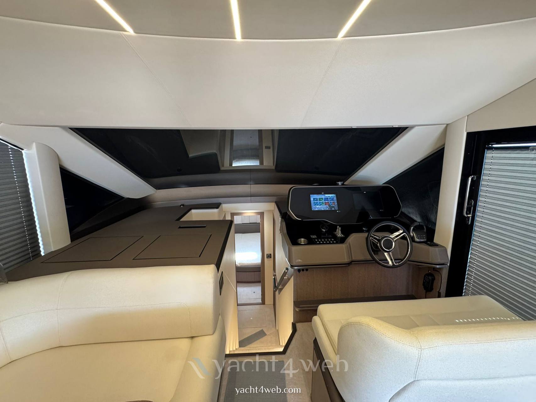 Ab yachts 560 fly usato