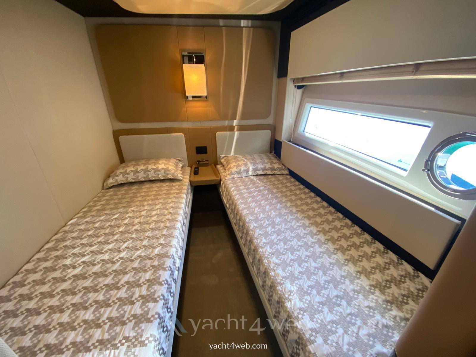 Azimut 77s Motoryacht usato