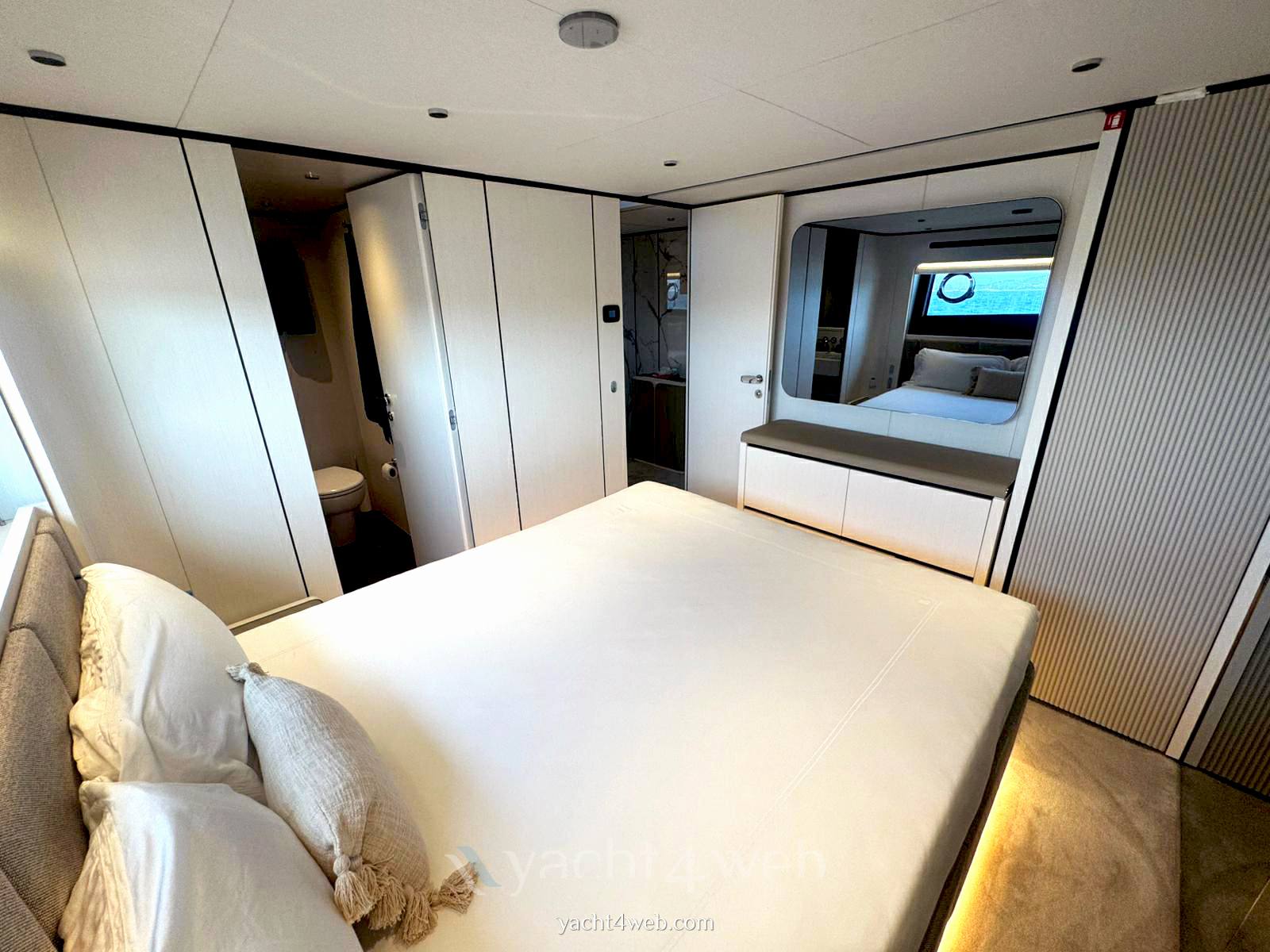 Ferretti yachts 940 Non specificato