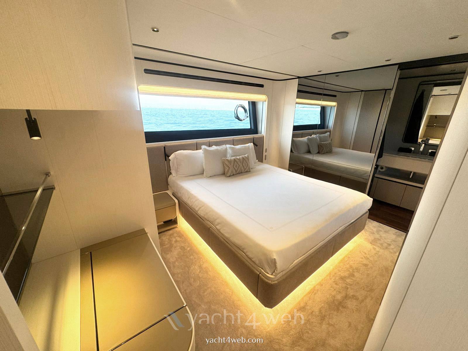 Ferretti yachts 940 boat