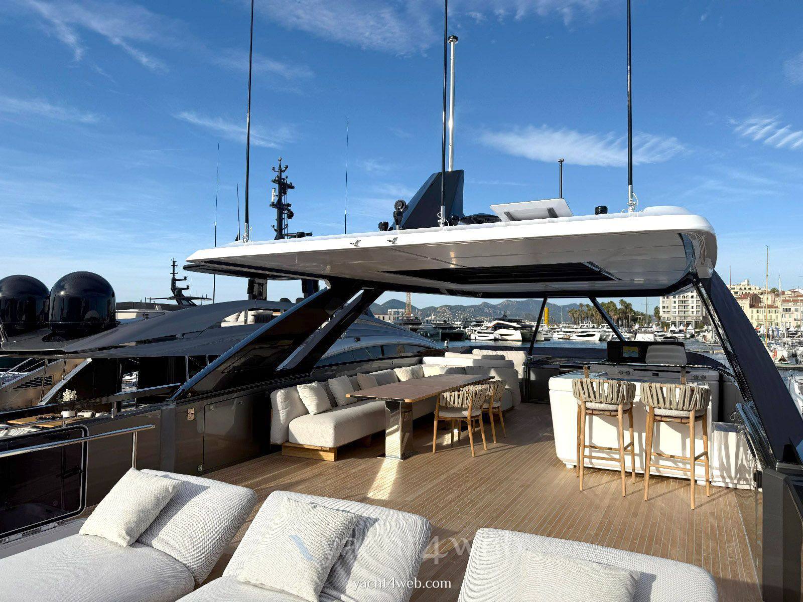 Ferretti yachts 940 fotografia
