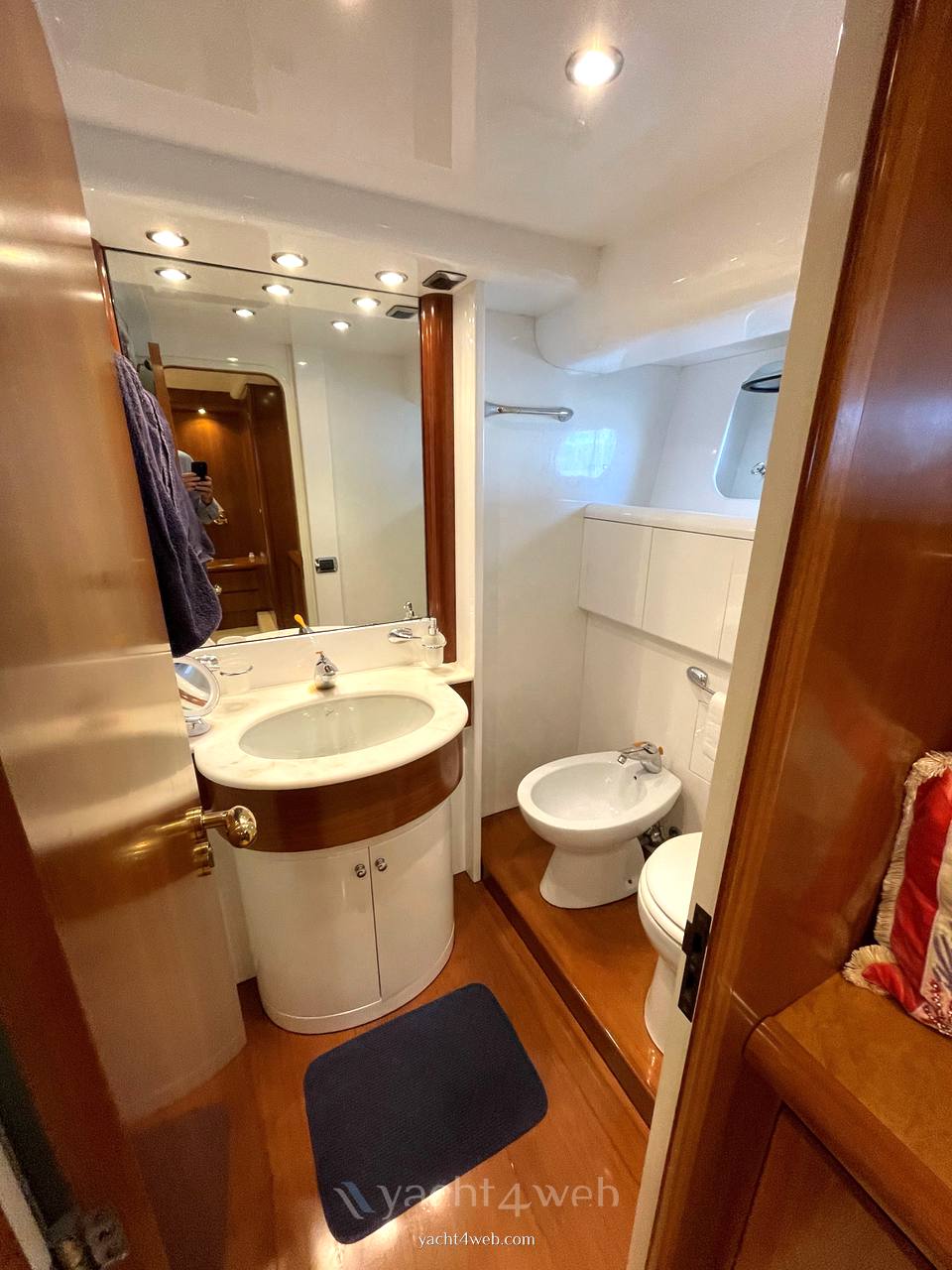 Falcon 86 Motoryacht