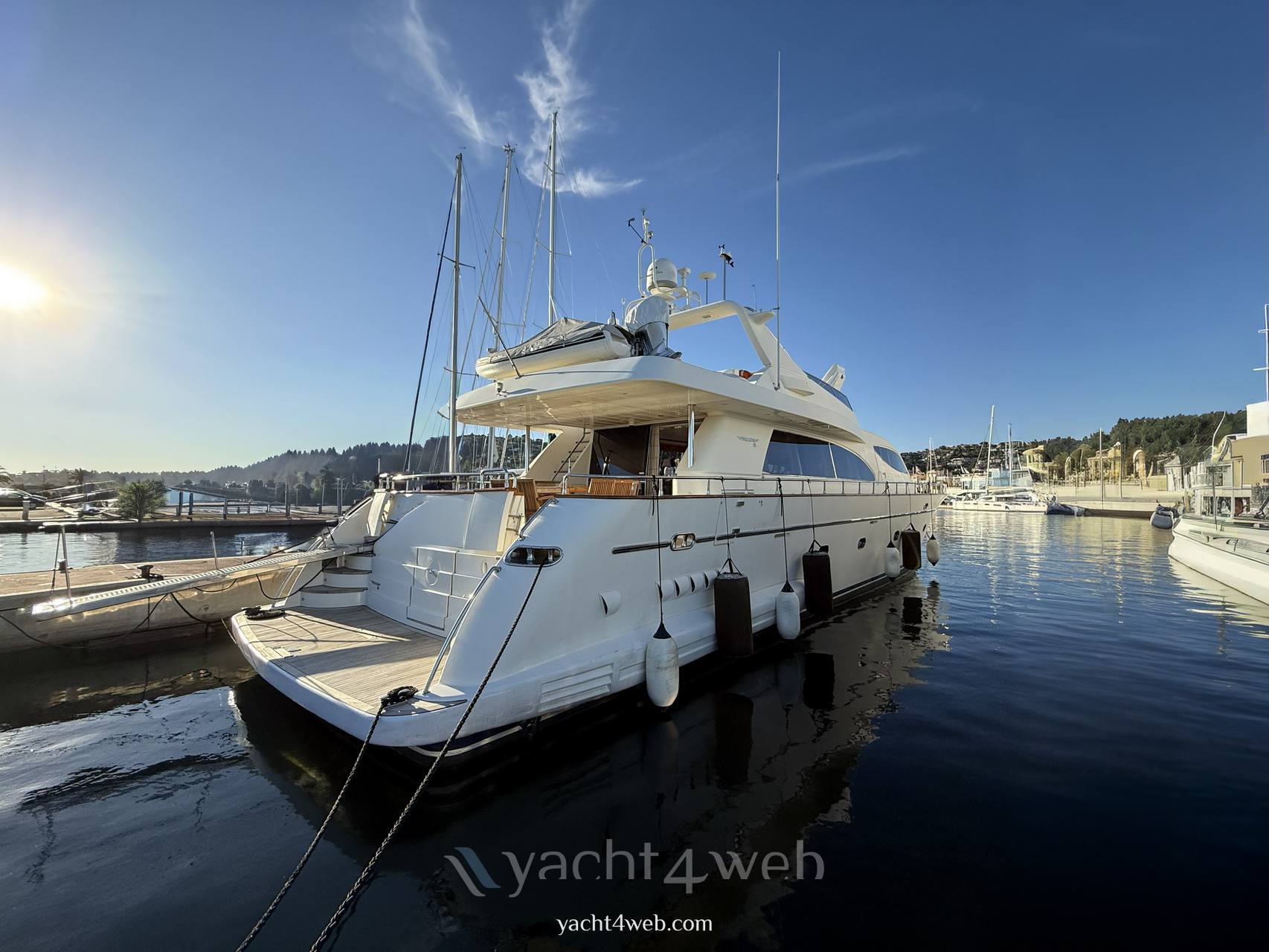 Falcon 86 Motor yacht