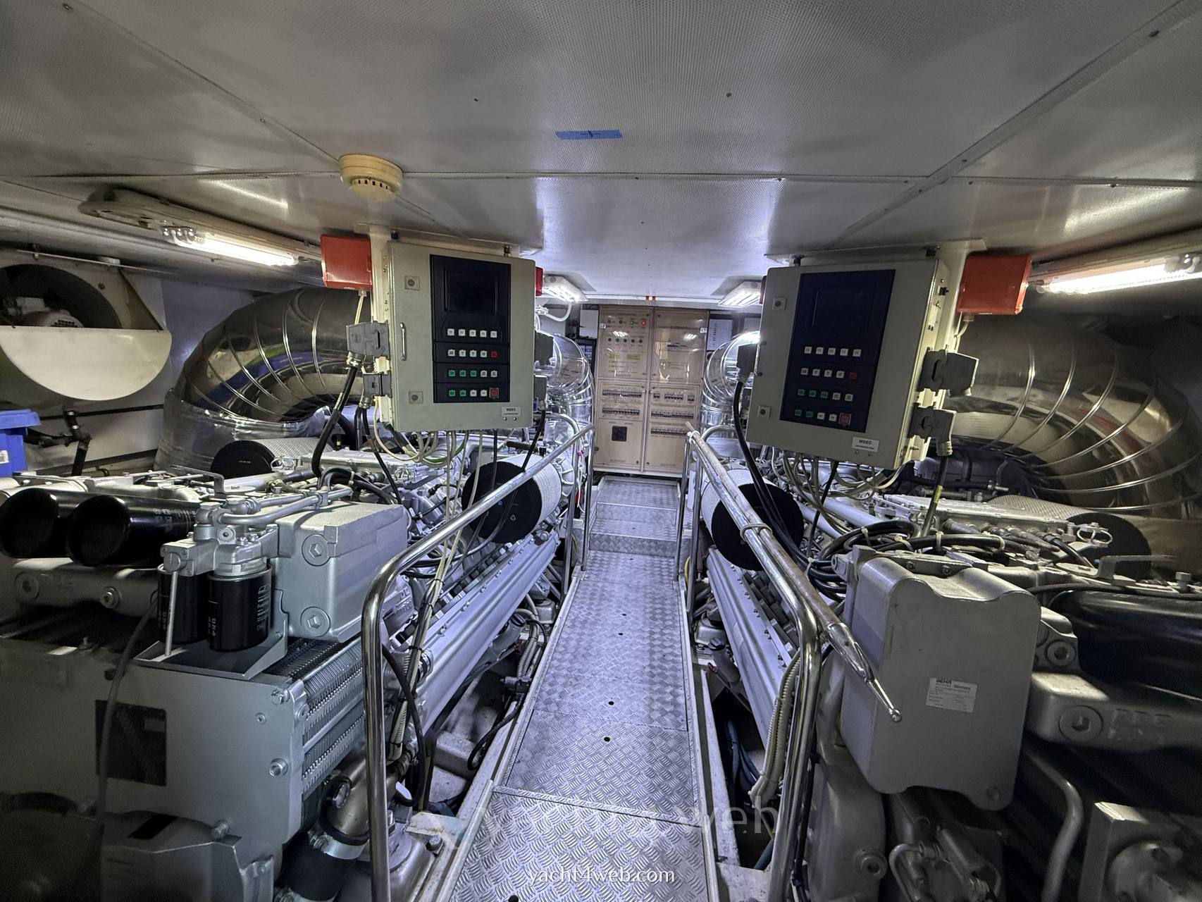 Falcon 86 Motor yacht