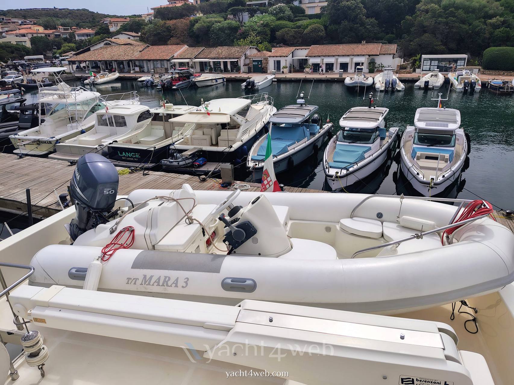 Ferretti yachts 830 Non specificato usato