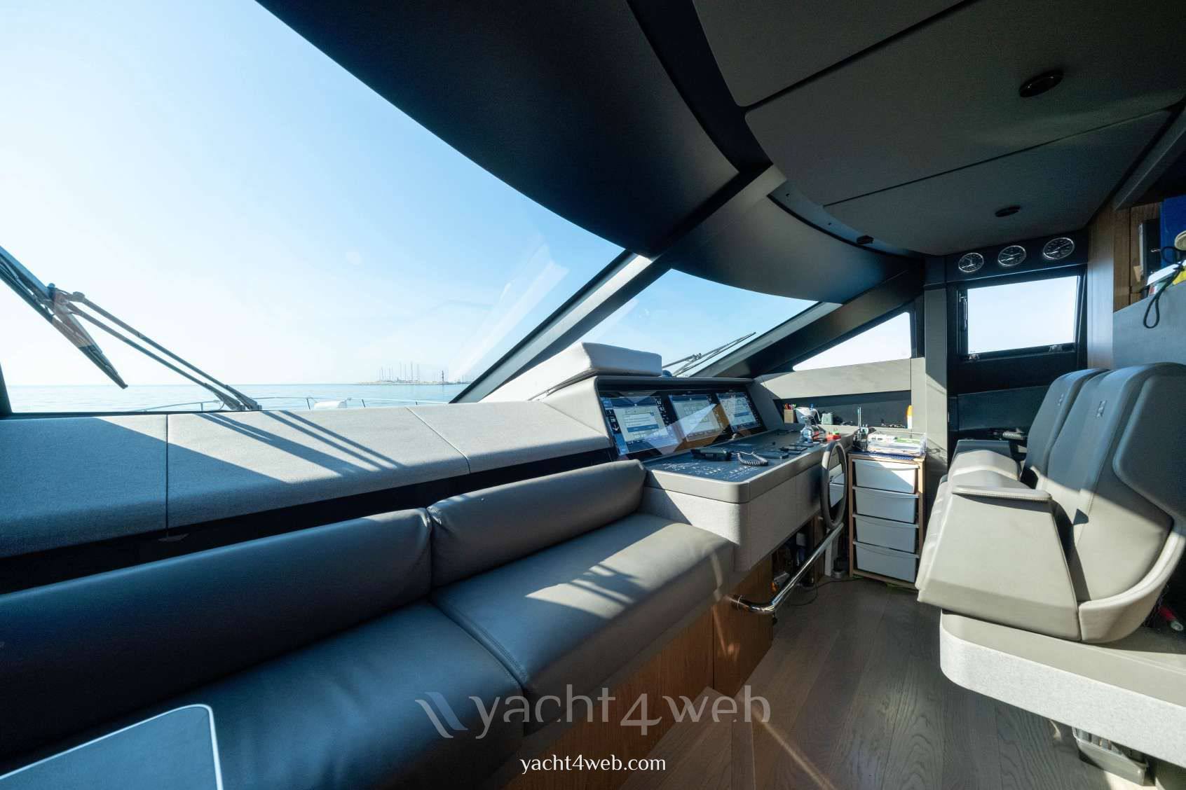 Ferretti yachts 780 0