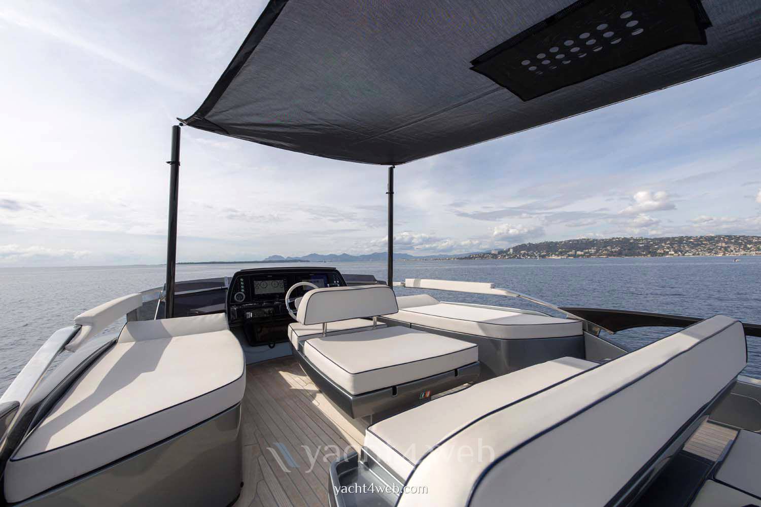 Riva Perseo 76 Yate a motor usado