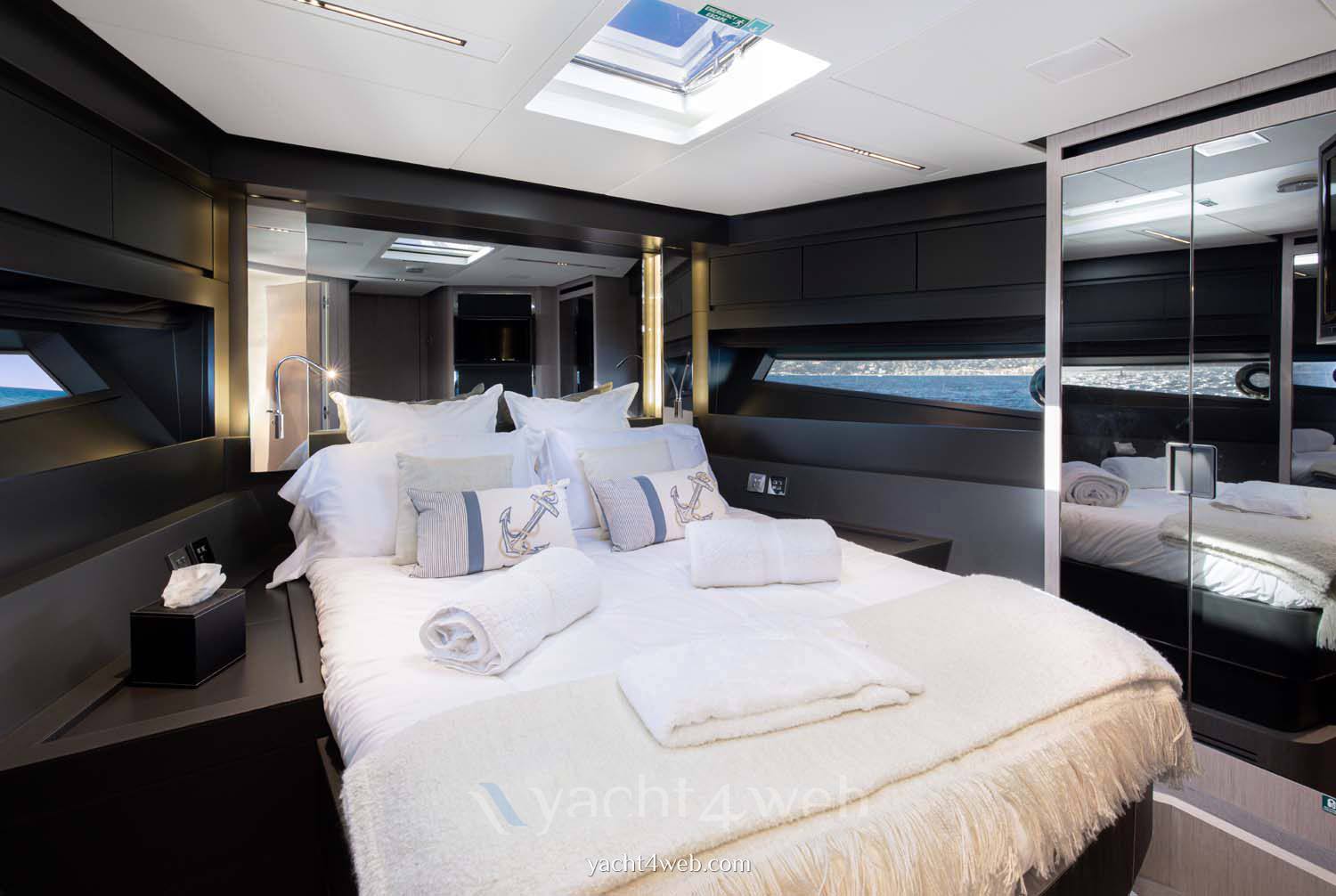 Riva Perseo 76 Yate a motor usado