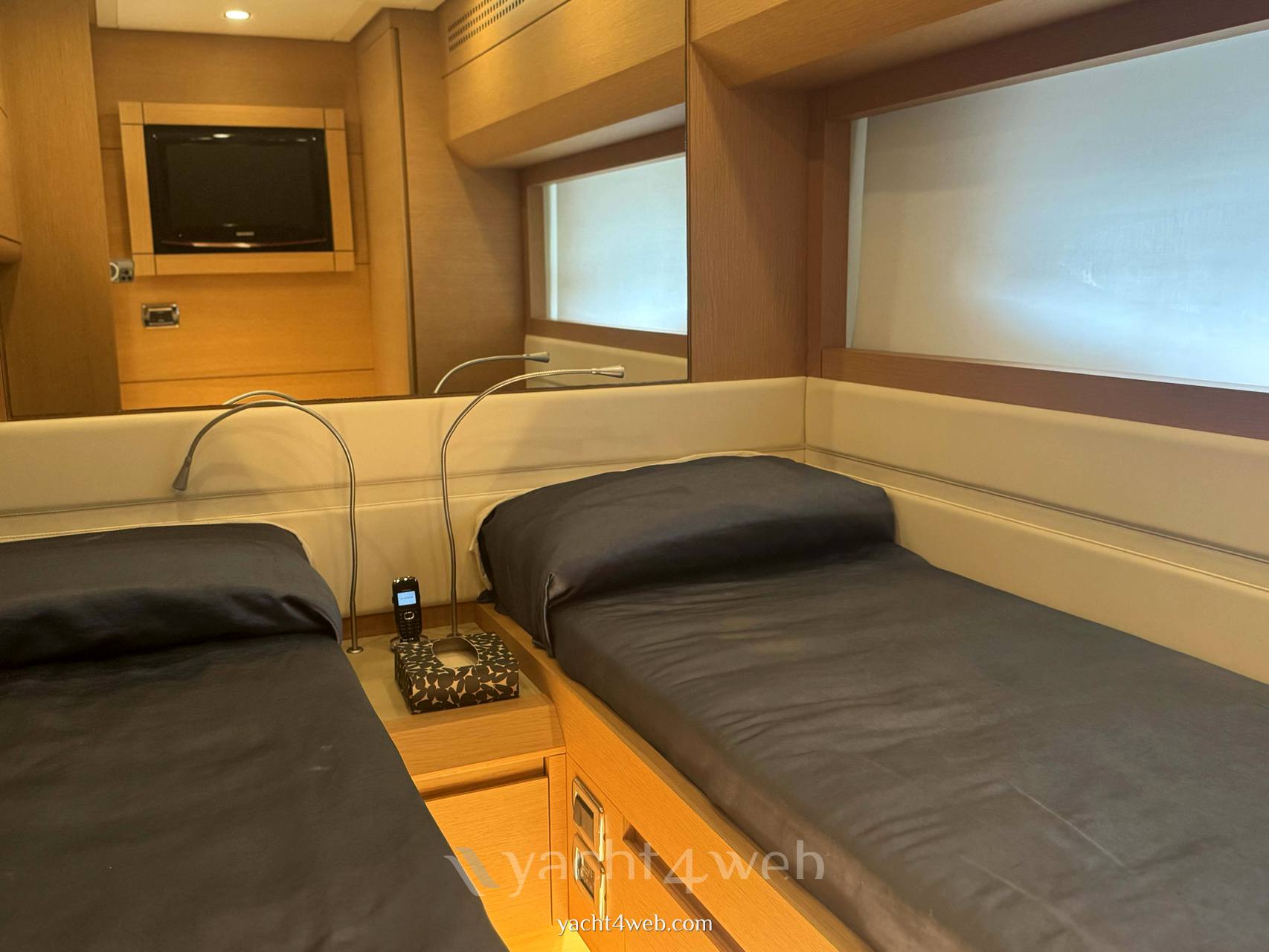 Pershing 80 Barco de motor usado para venta