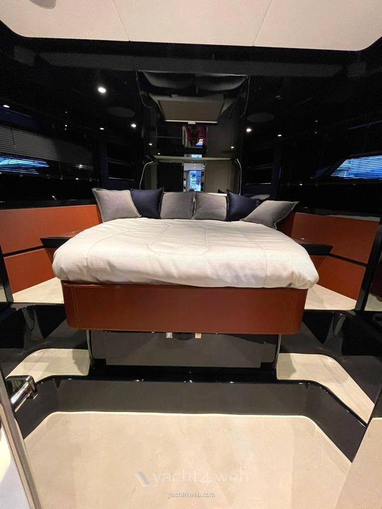 Riva Dolce48 bateau à moteur