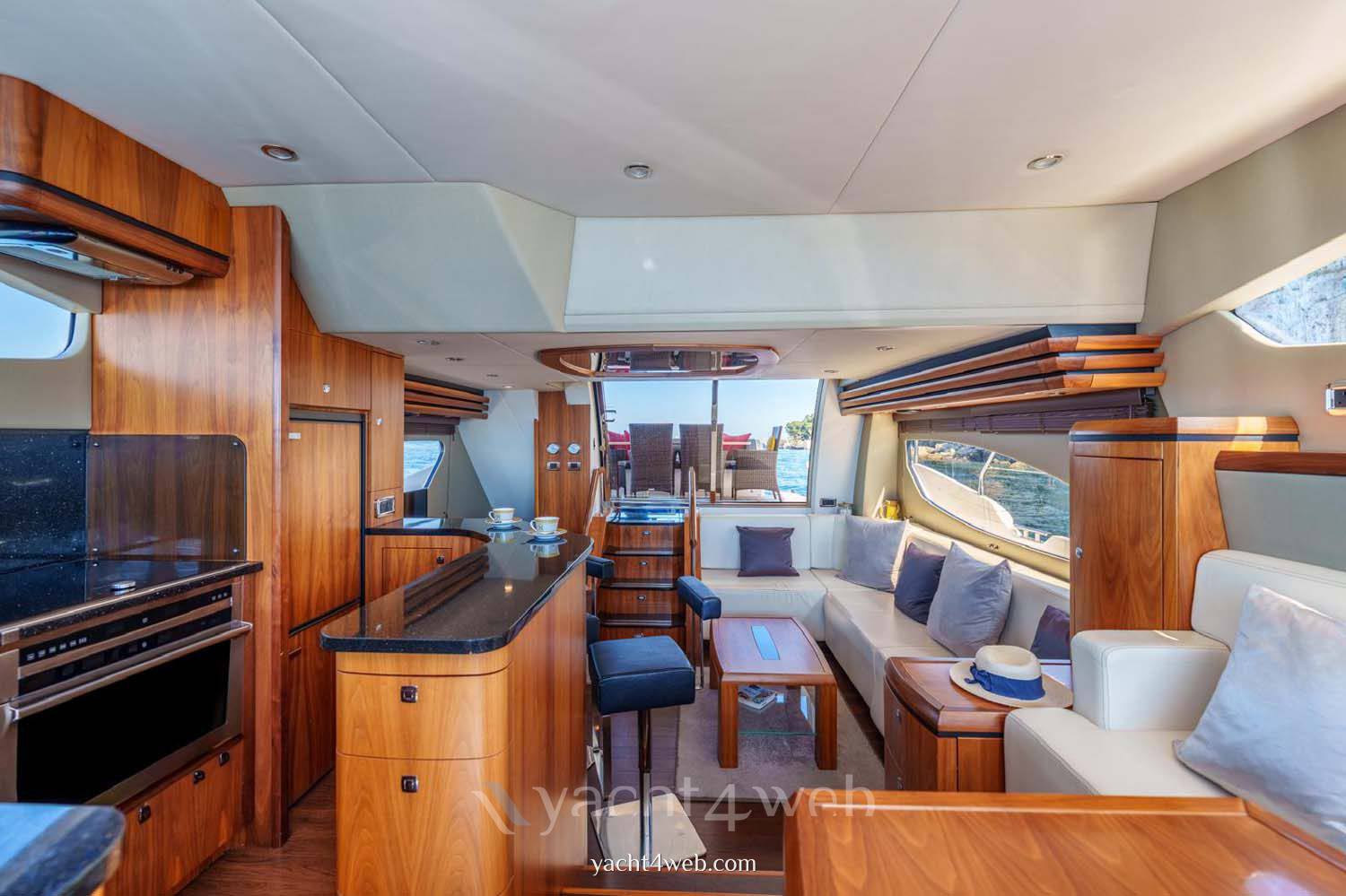 Pearl yachts 60 机动船