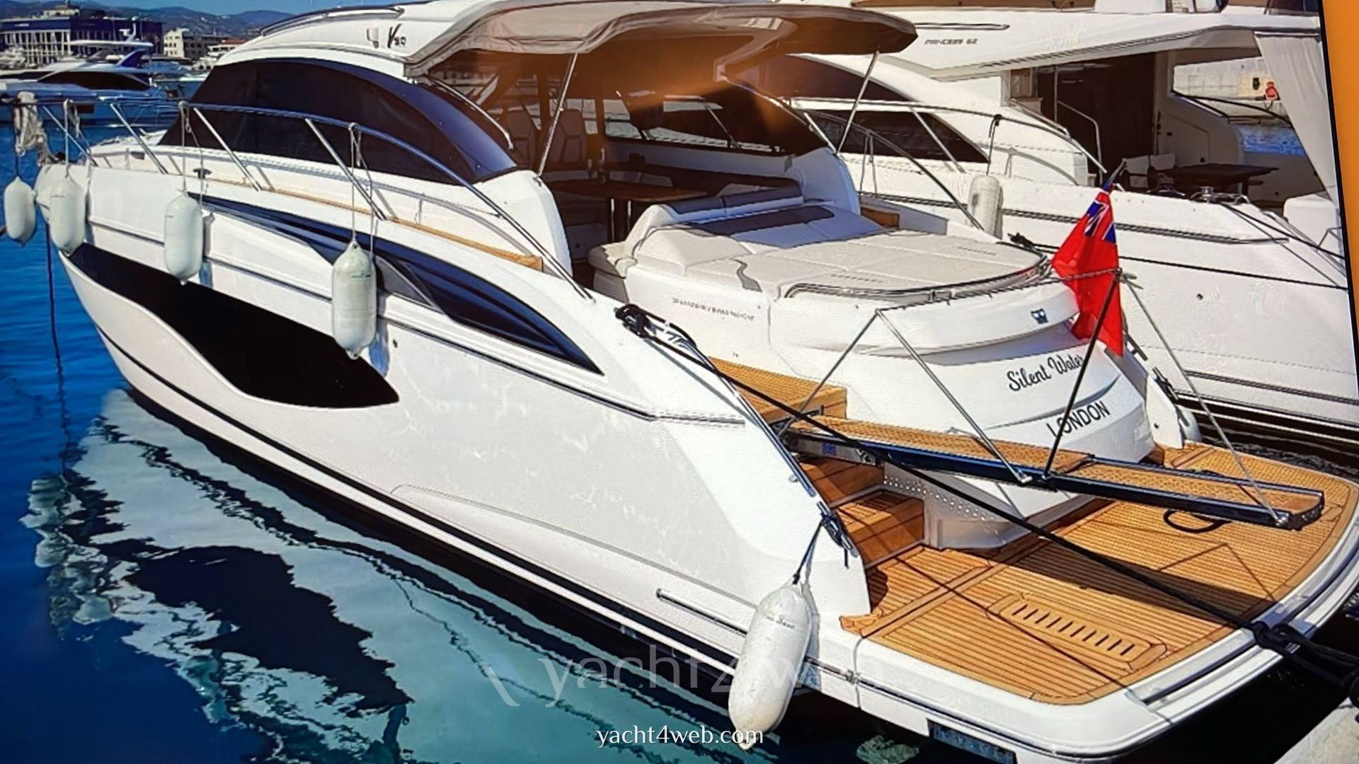 Princess V50 Barca usata in vendita