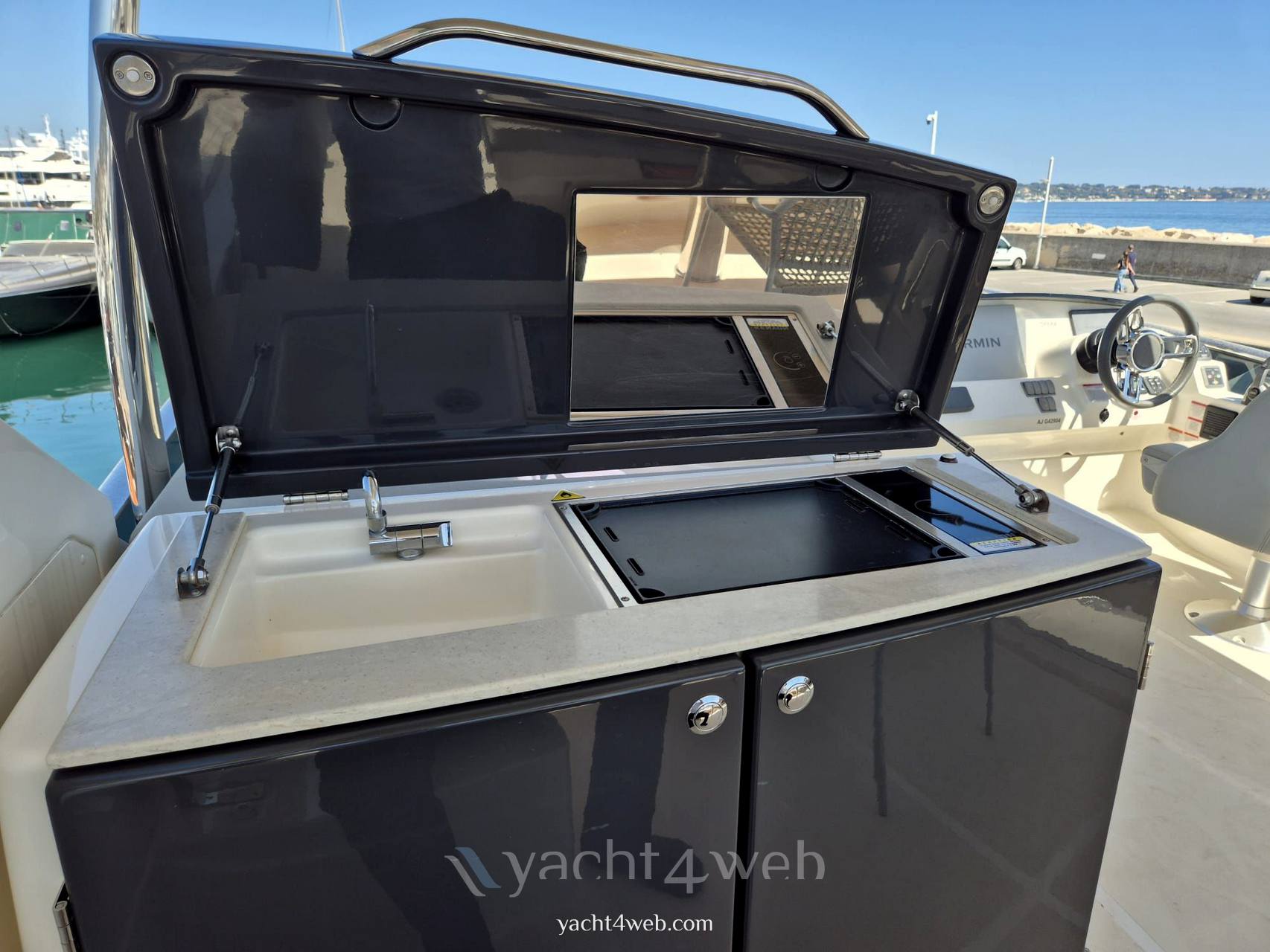 Absolute 50 fly Motoryacht usato