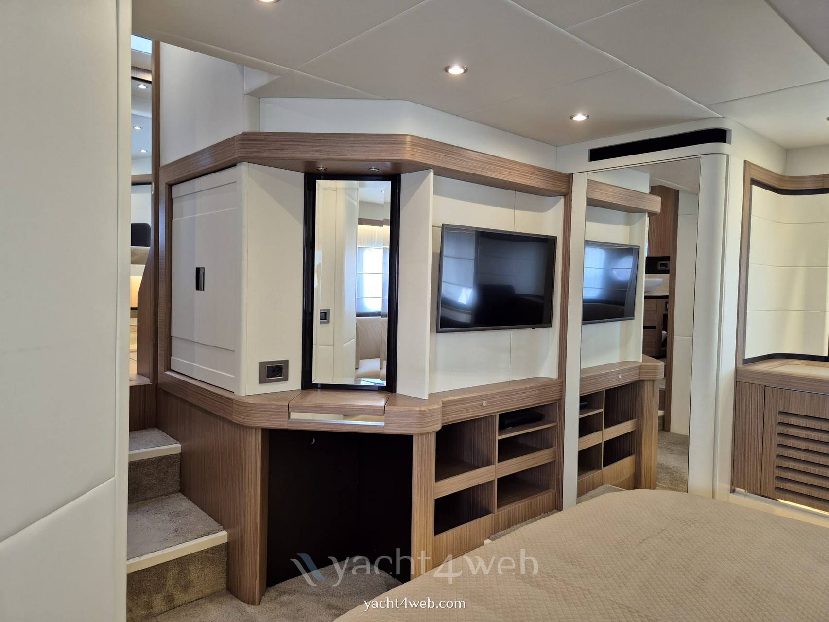 Absolute 50 fly Motoryacht usato