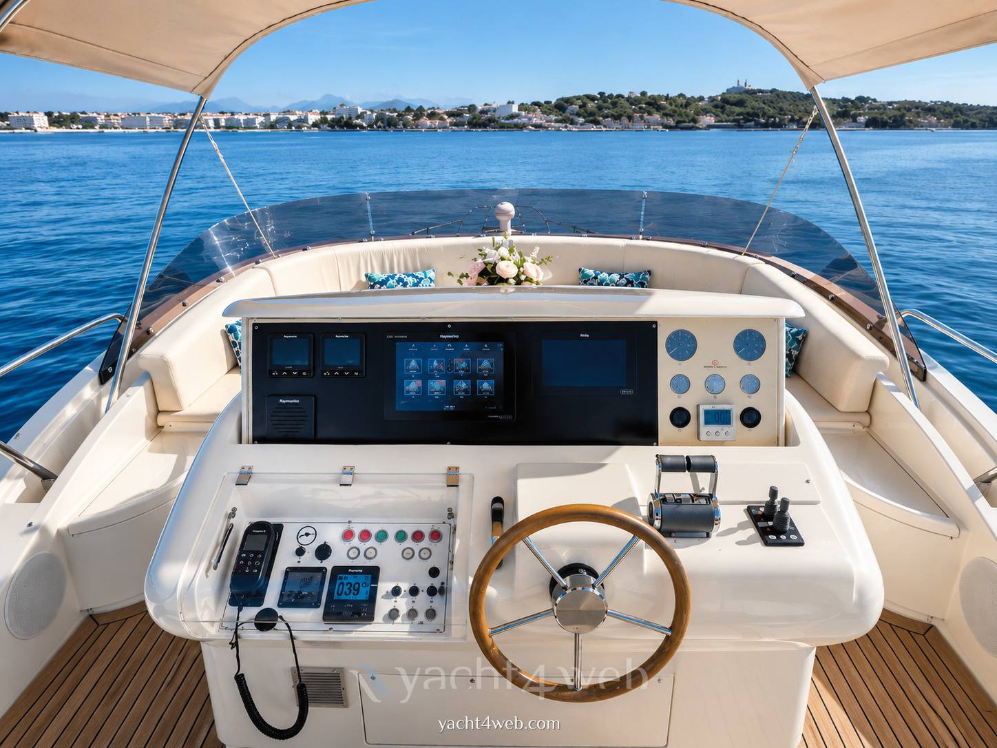 Mochi craft Dolphin 74 occasion