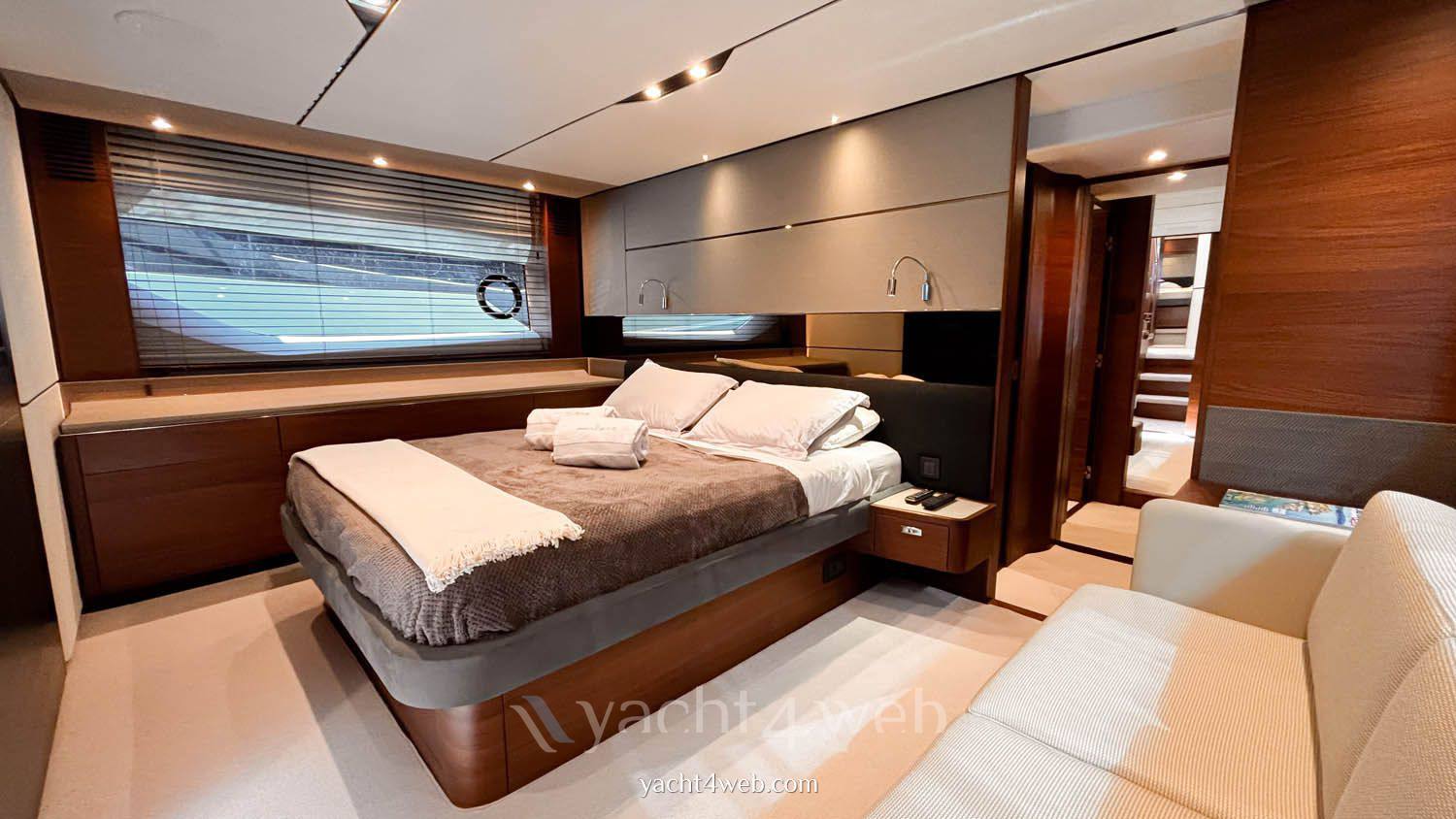 Princess S65 barca