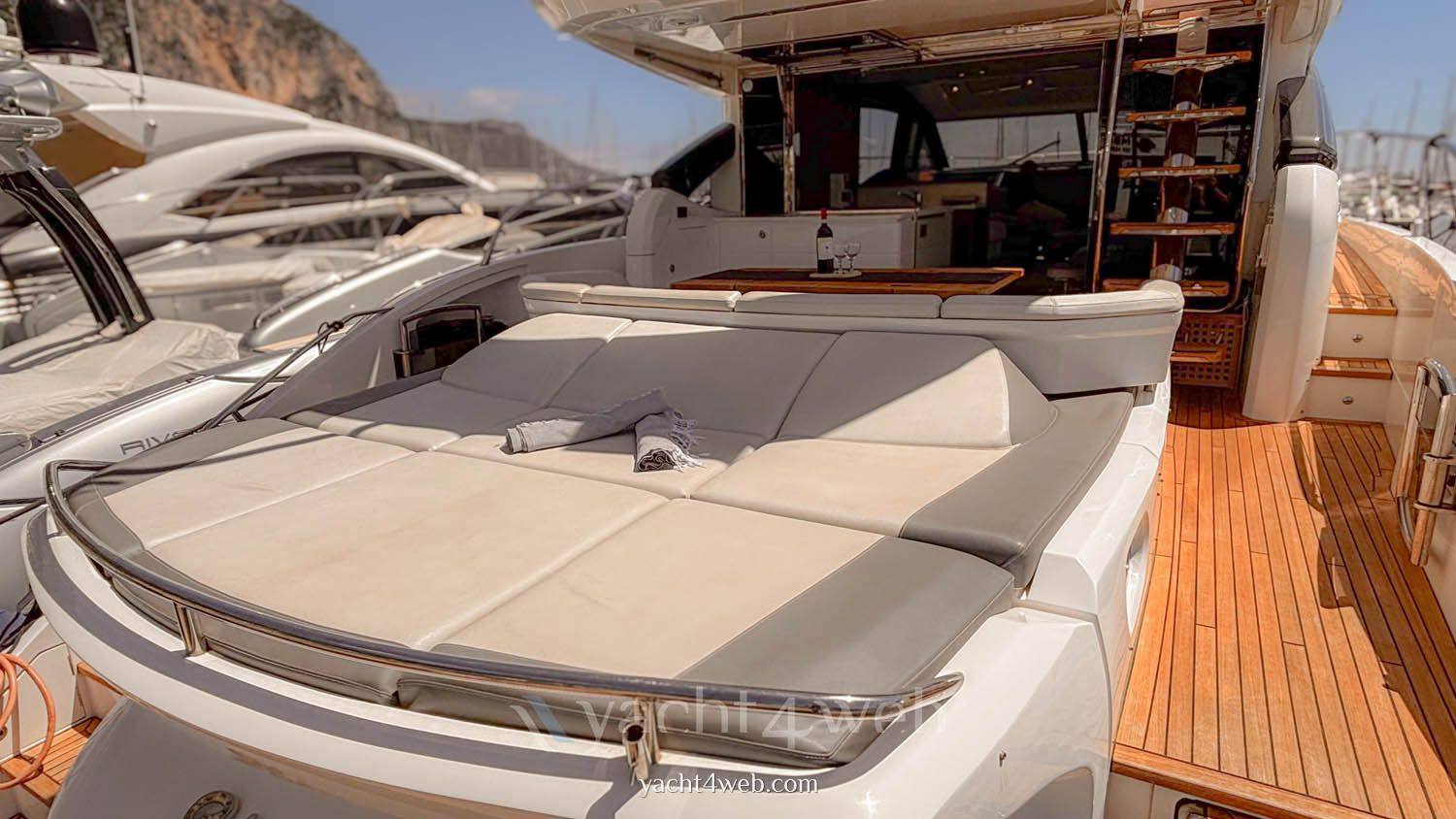 Princess S65 barca