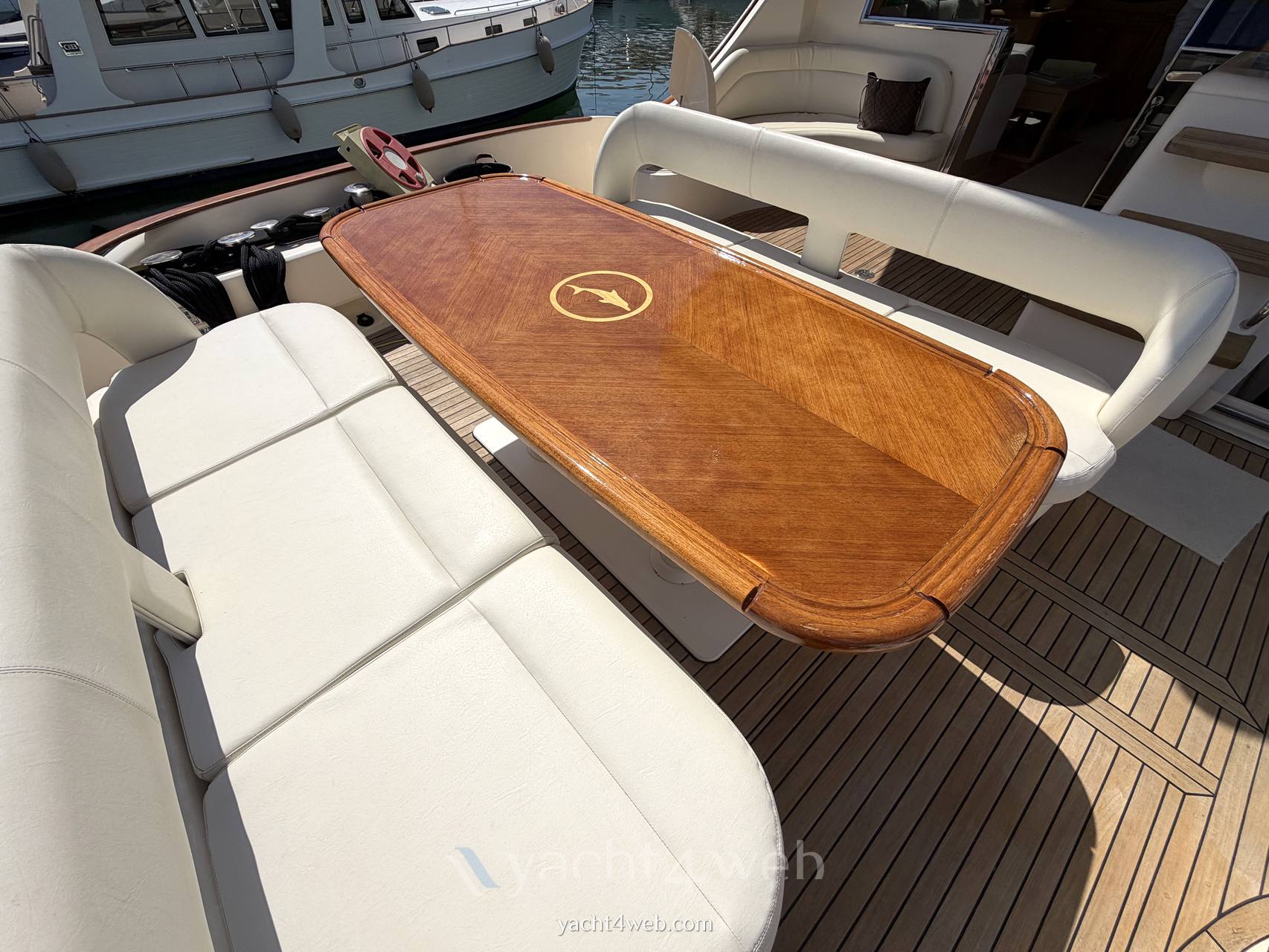 Mochi craft Dolphin 64 usato